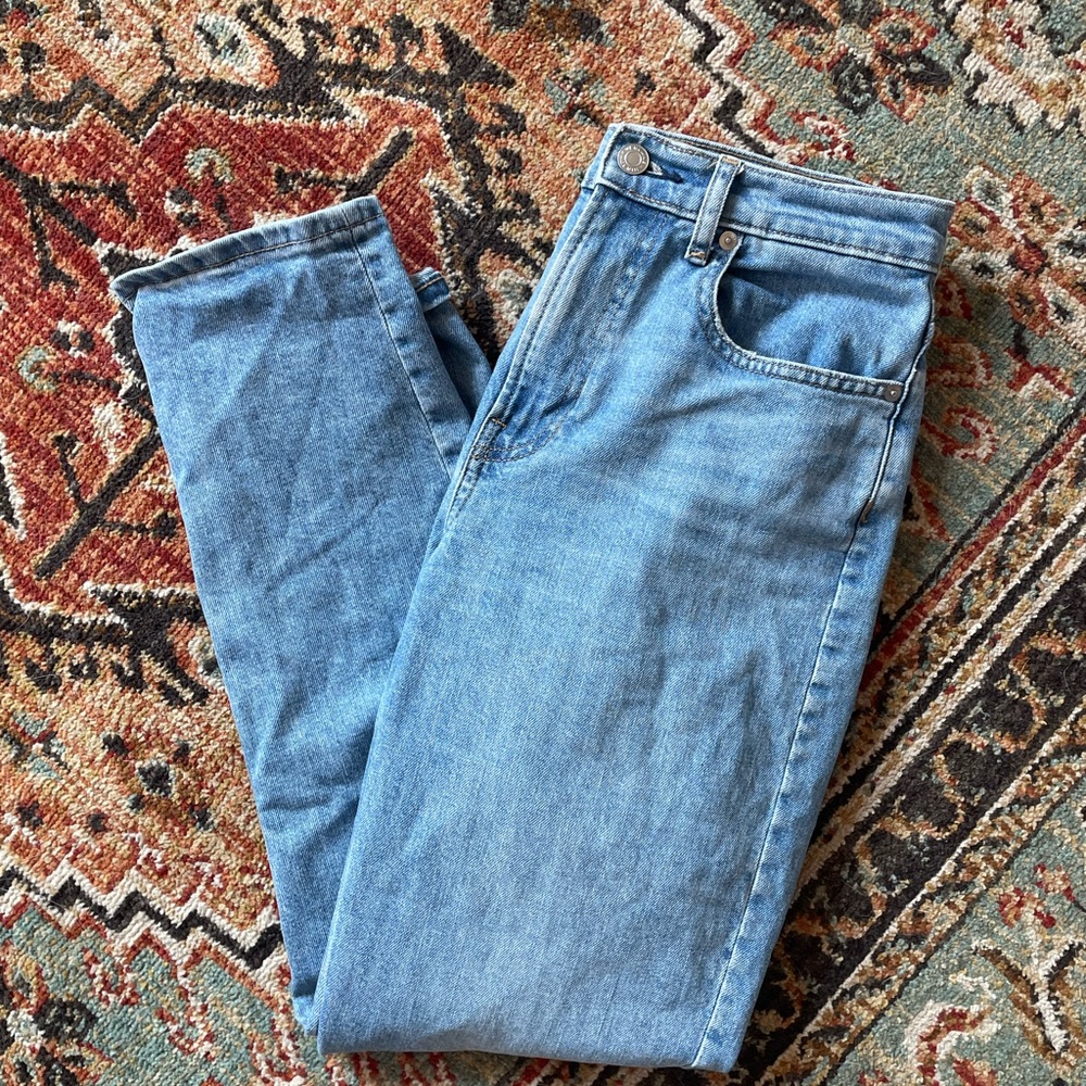 Everlane The Cheeky Jean